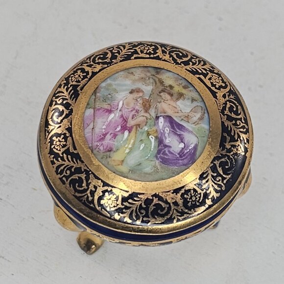 Limoges France Footed Trinket Box Cobalt Blue Gold Floral Design W/ Romantic Sce - Picture 2 of 10